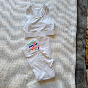 Fabletics leggings and sports bra